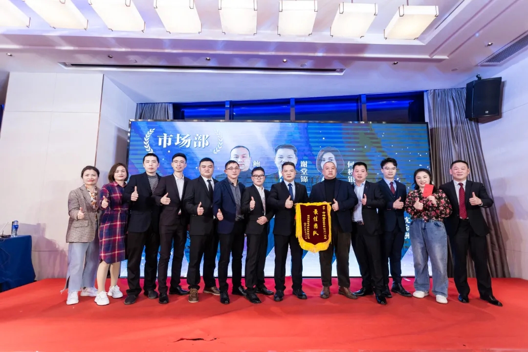 “共濟(jì)十載，贏創(chuàng)未來(lái)” 英諾科技十周年暨2022迎新晚宴圓滿舉行！